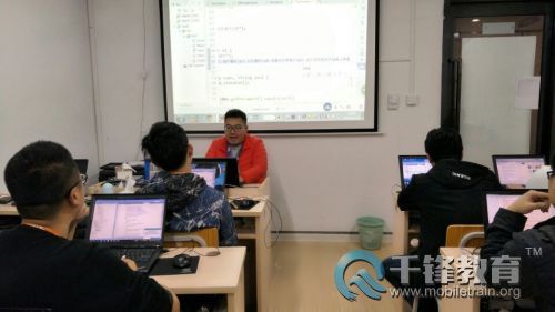 哈尔滨HTML5学习