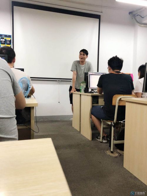 高薪就业老学员JavaEE1803分享交流会